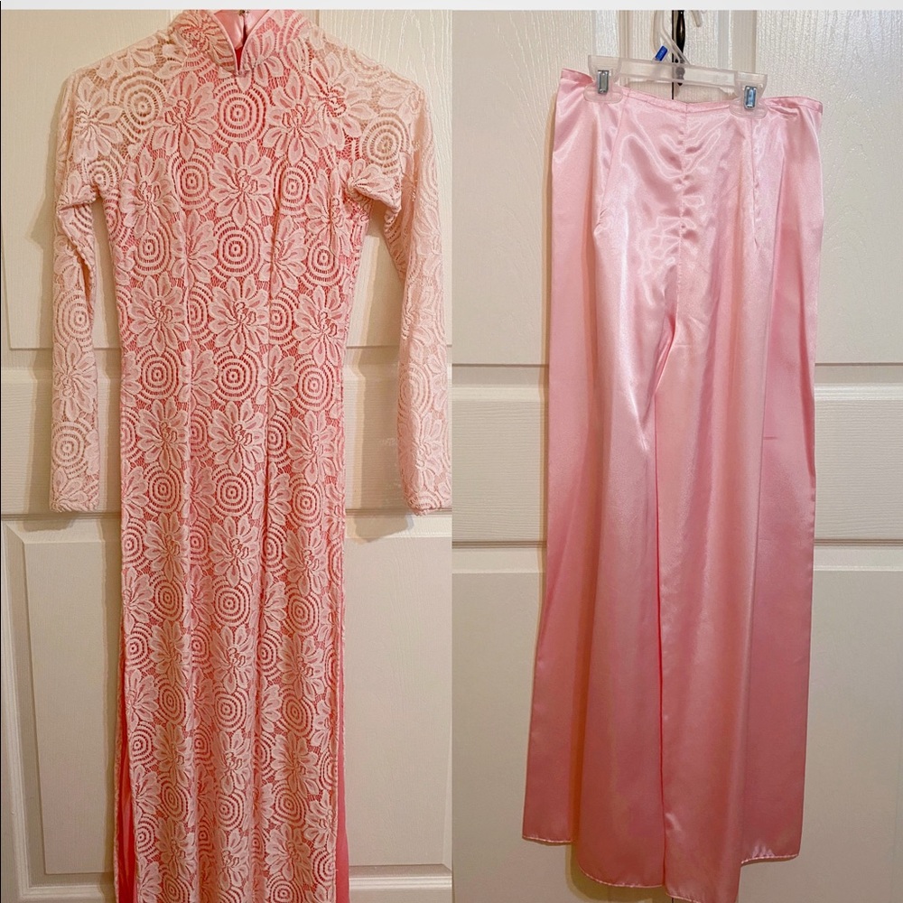 Ao dai vietnamese dress